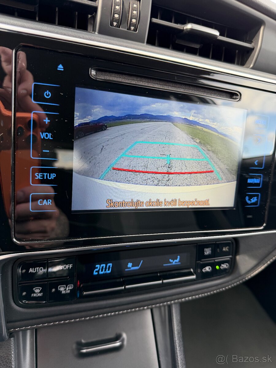 Toyota Auris 1.6 benzín 97kW Active Trend Plus - 13