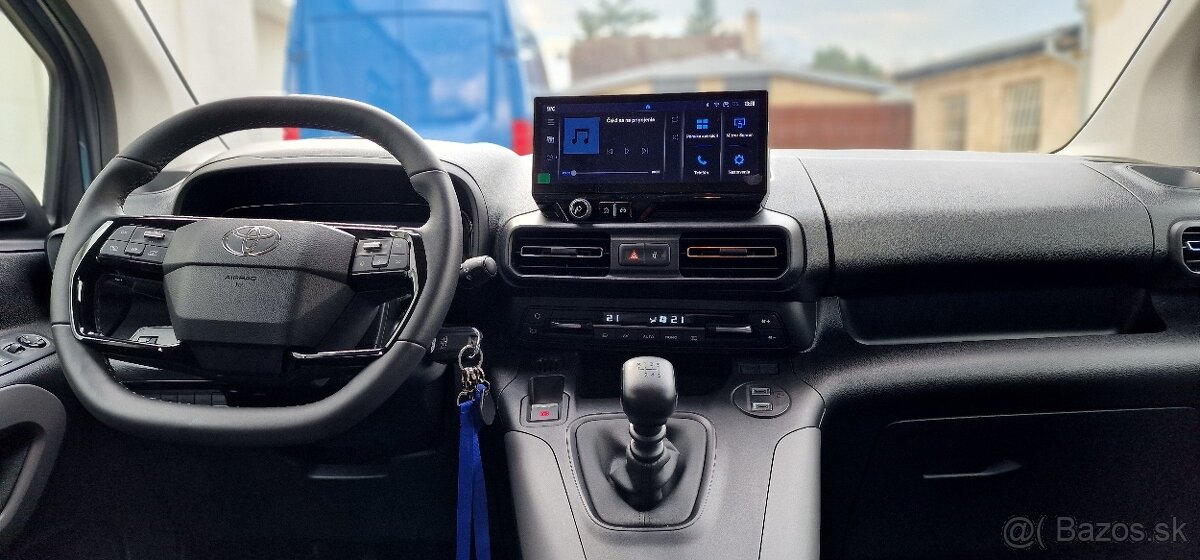 Toyota Proace City Verso Combi 75kw Manual - 13