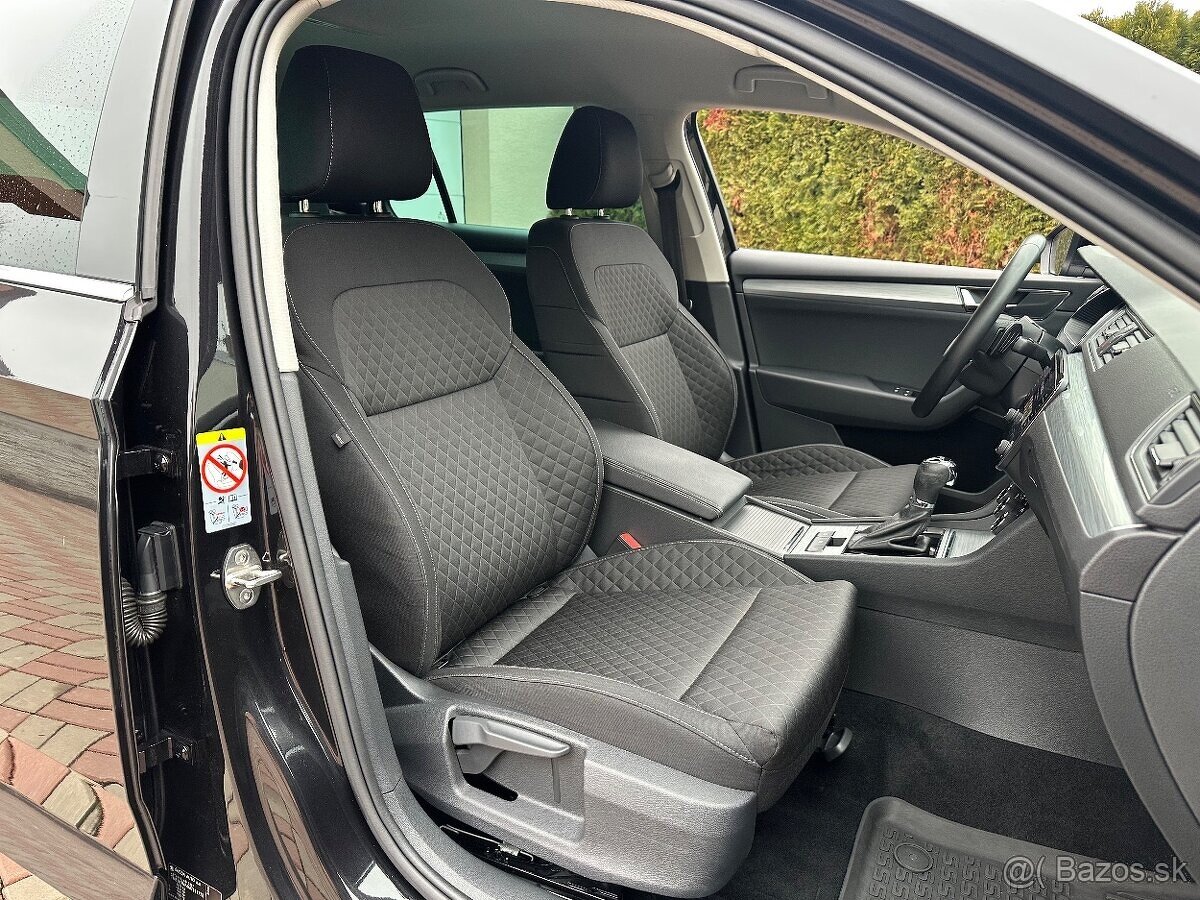 Škoda Superb III Combi Facelift - 13