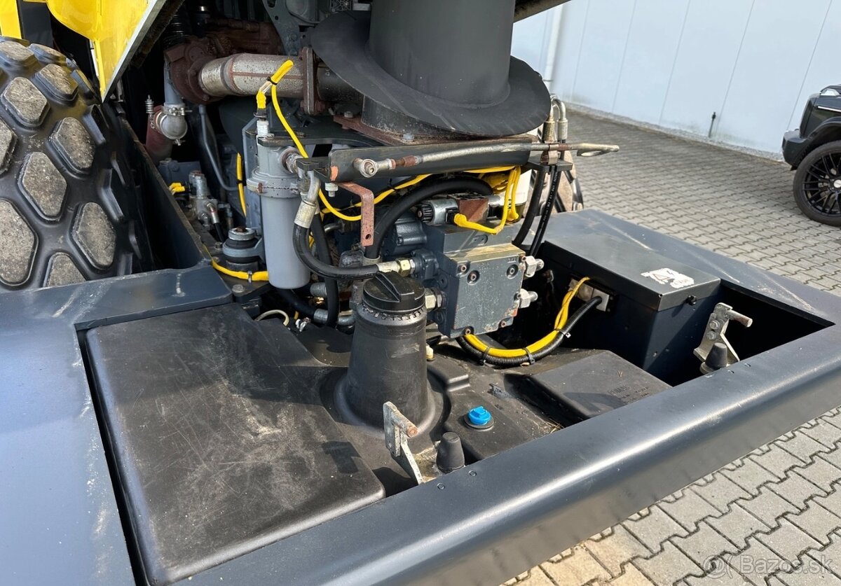 Valec Bomag BW213 - 13
