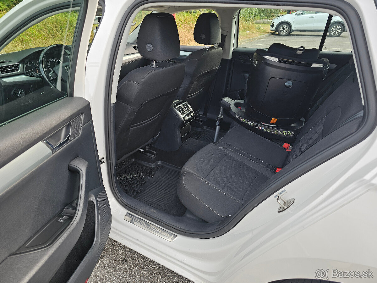 Škoda Superb Combi 2.0 TDI 110 kW - 13