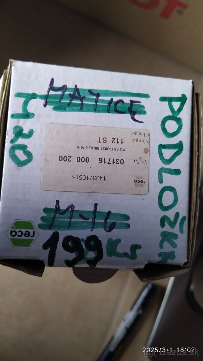 skrutky, podložky, matice na halu - 13