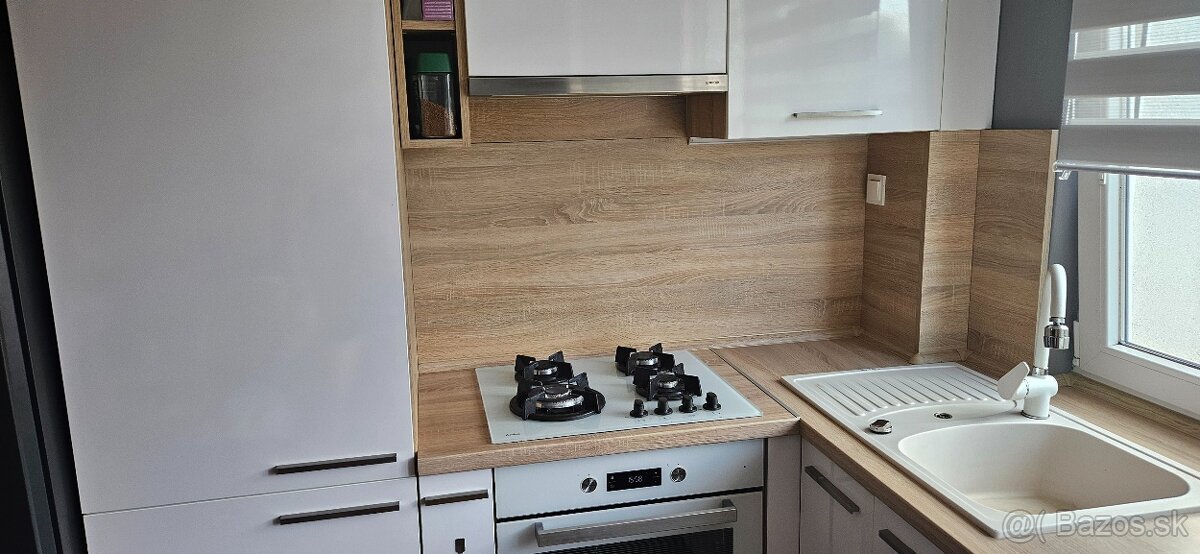 Predam kuchynsku linku. - 13