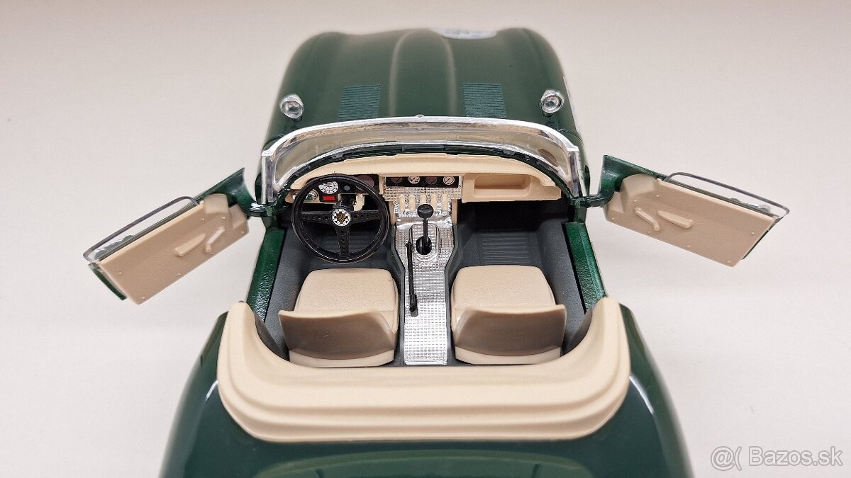 1:18 JAGUAR E CABRIO No. 146 - 13