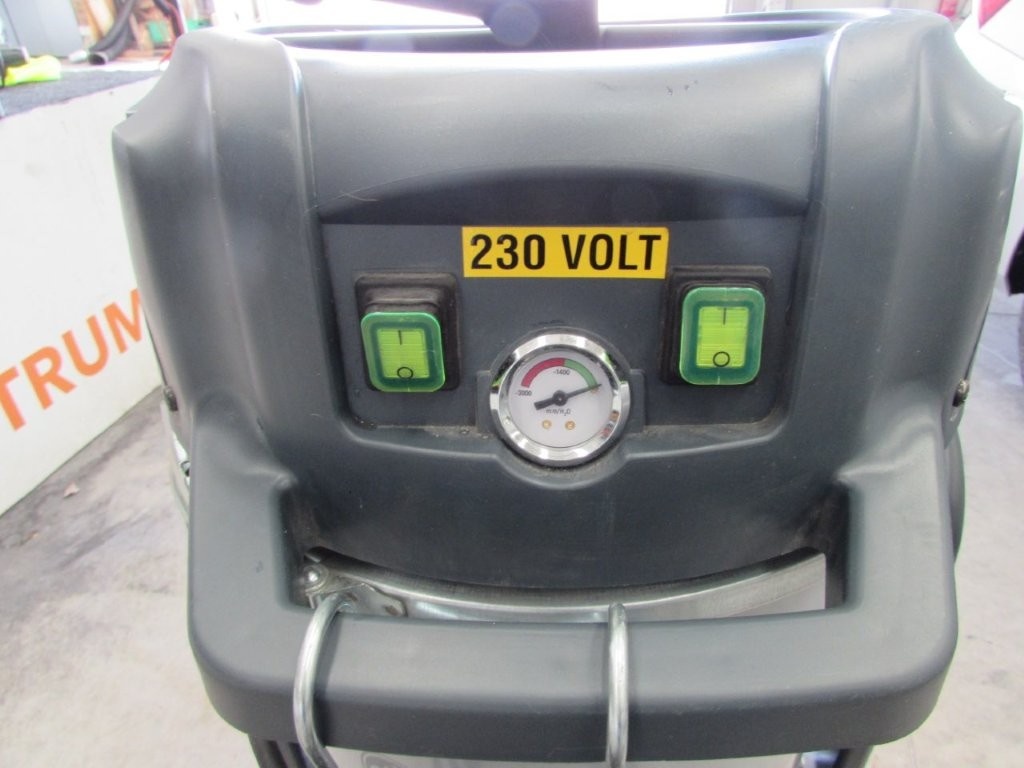 NILFISK SDV 8000 - 13