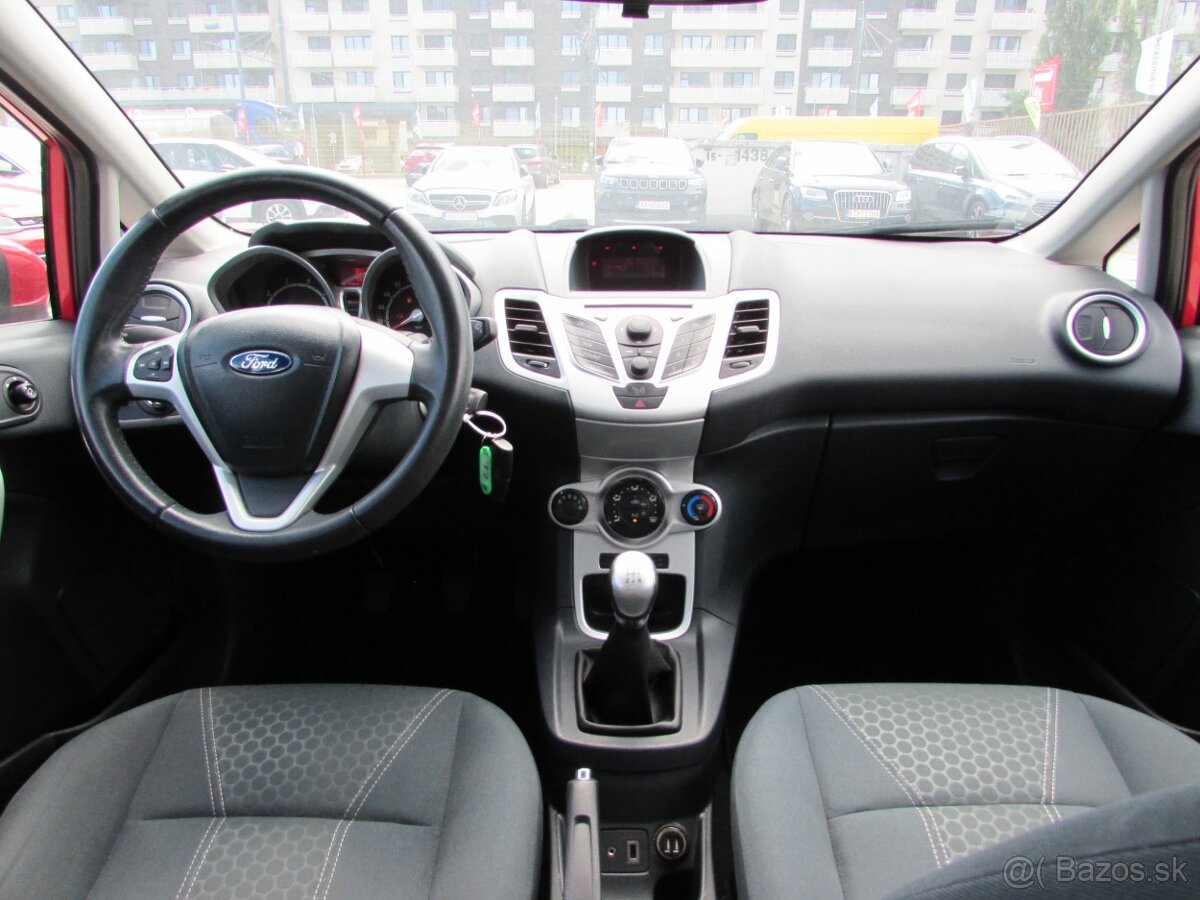 Ford Fiesta 1.25 Duratec 16V Titanium - 13