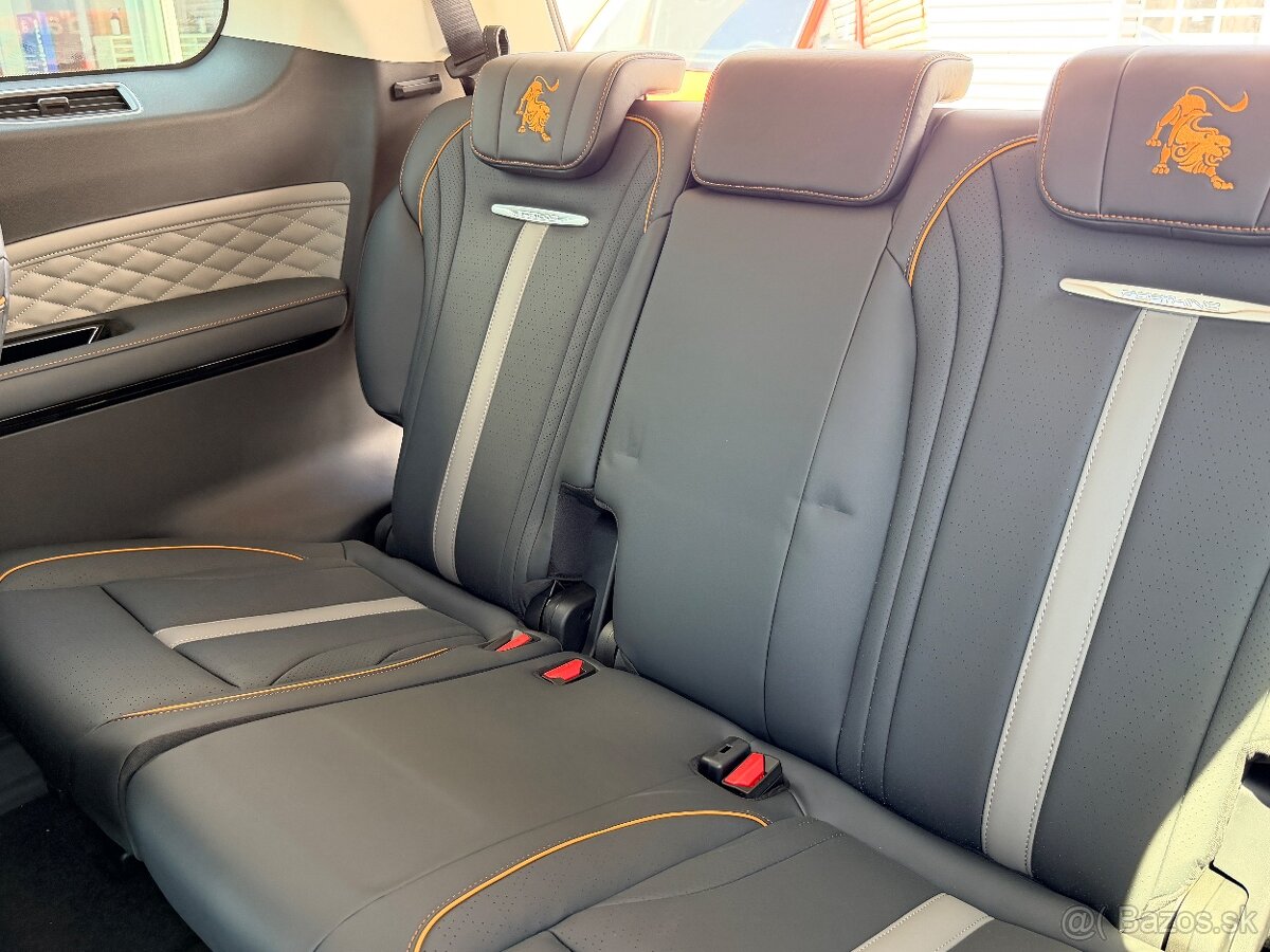 Dongfeng Forthing U TOUR HEV Exclusive - 13
