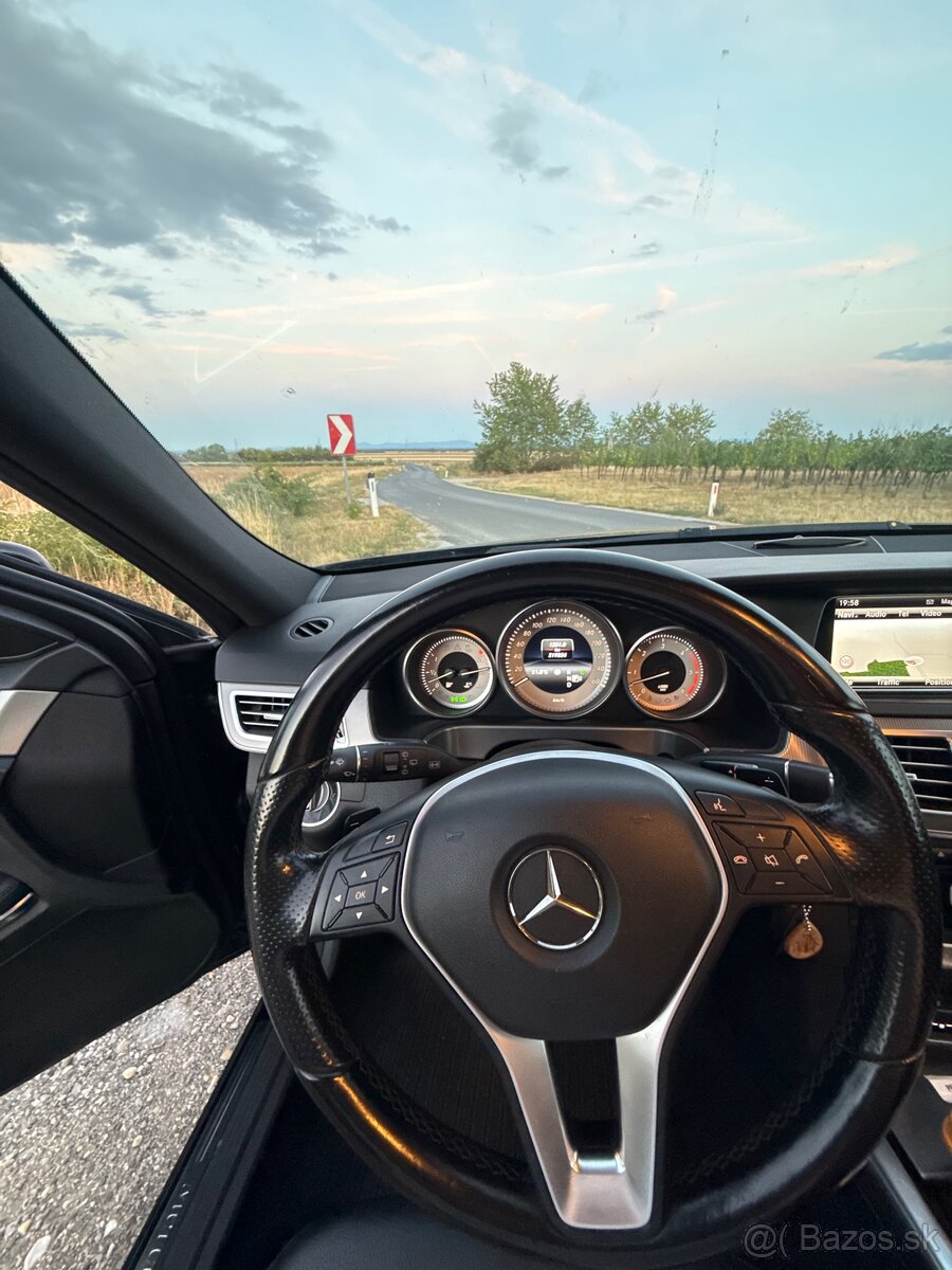 Mercedes E300 S212 - 13