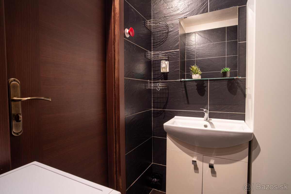 Na predaj útulný 2-izbový byt s dvomi balkónmi v Malackách - 13