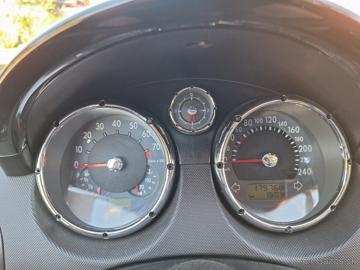 Volkswagen Polo GTI - 13