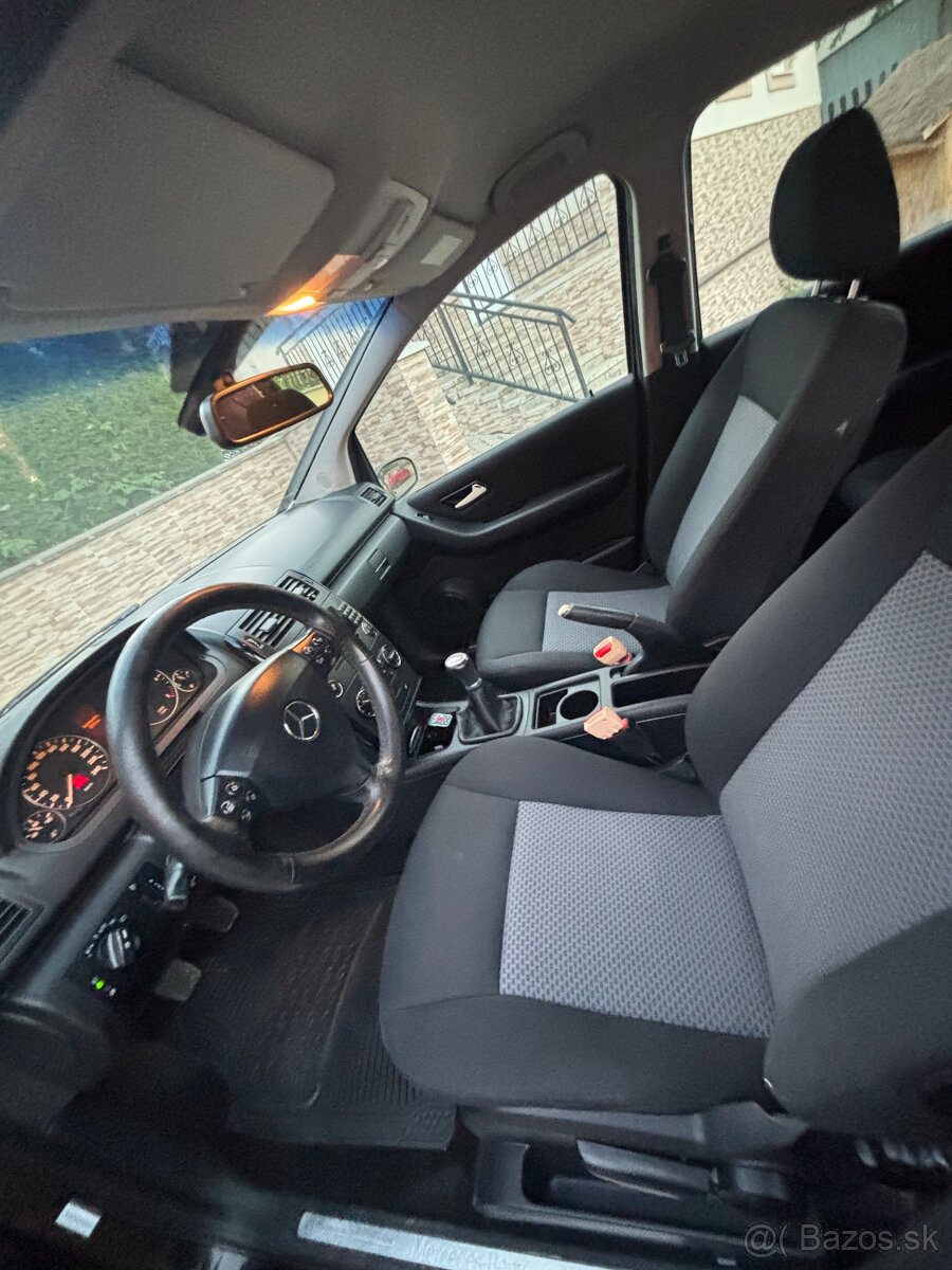 Mercedes A160CDI - 13