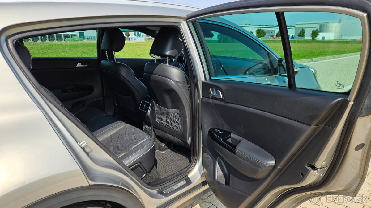 KIA Sportage 2.0 CRDi 4WD AT GT-Line 2017 - 13