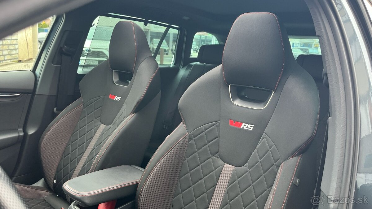 Škoda Octavia Combi RS 2.0 TSI - 13