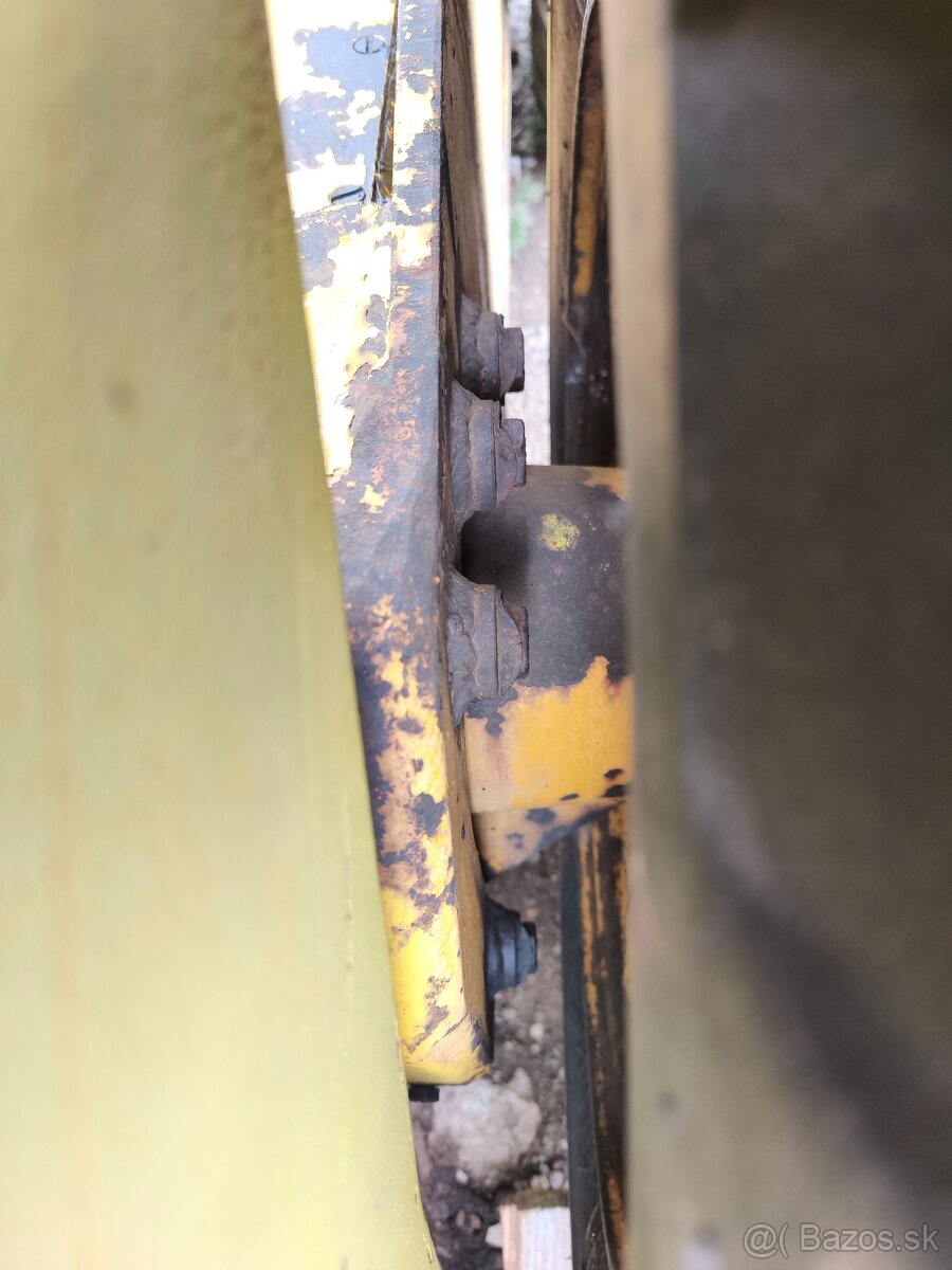 Unc 750 ( locust, unc 060) - 13