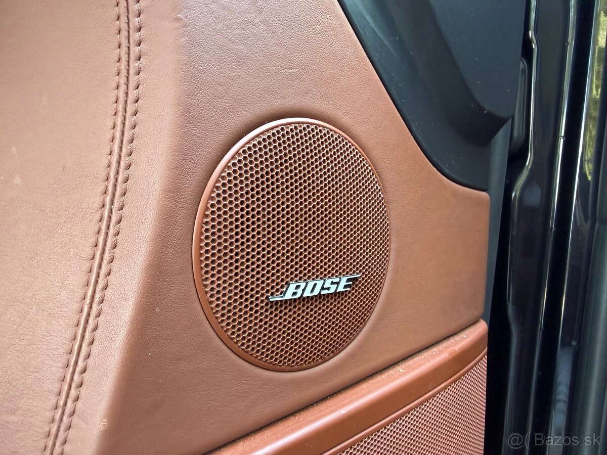 PORSCHE Cayenne Turbo 368kw - 13