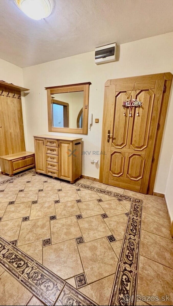 Predaj: Kompletný a Zrekonštruovaný 3-izbový Byt s Balkónom - 13