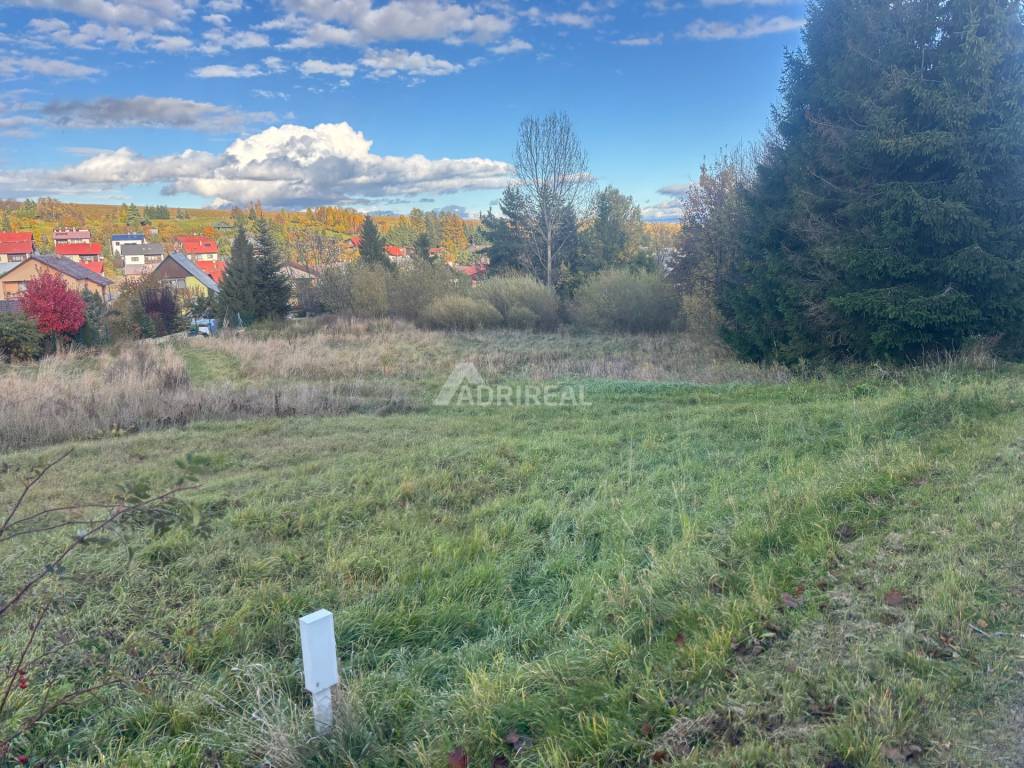 REZERVOVANÉ: STAV. POZEMOK; 608 m2; Nová Lesná - V. Tatry, 6 - 13