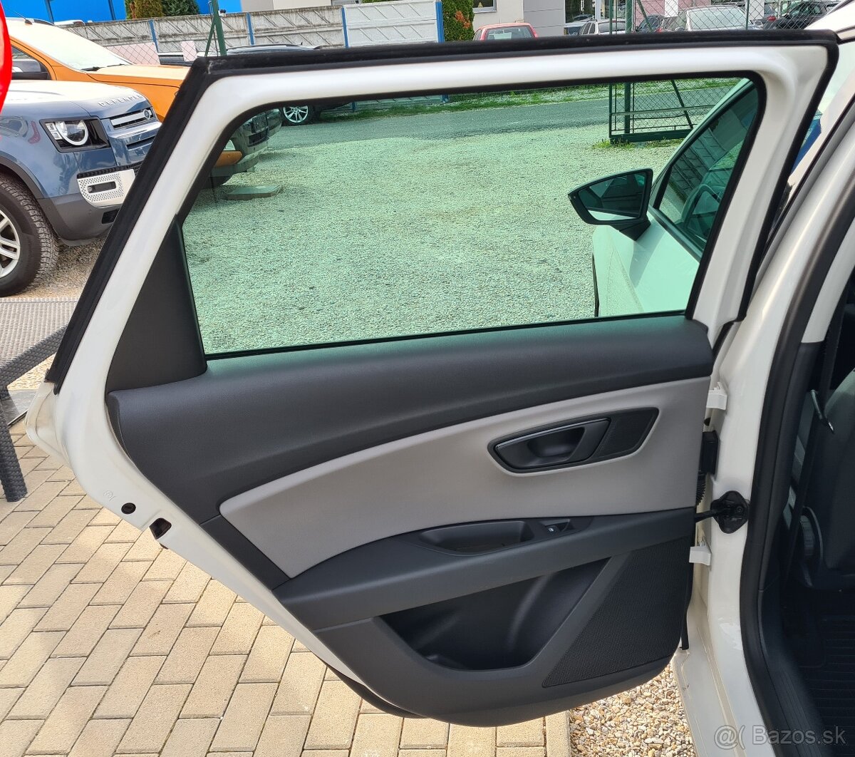 SEAT LEON ST 1.6 TDI 115 STYLE - 13