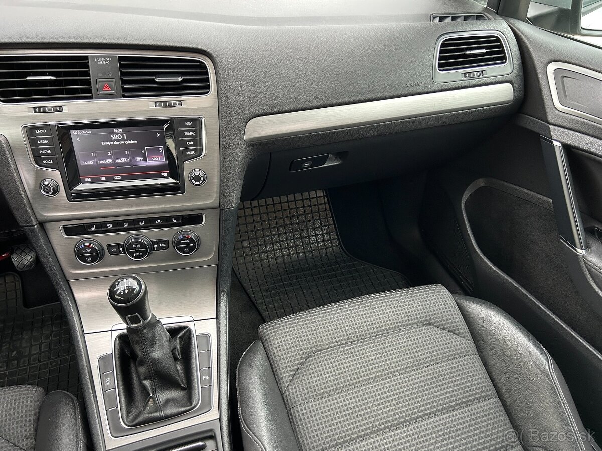 VW GOLF VARIANT 1,6 TDI,r.v2014,KÚP. SK,2.MAJITEĽ,PO SERVISE - 13