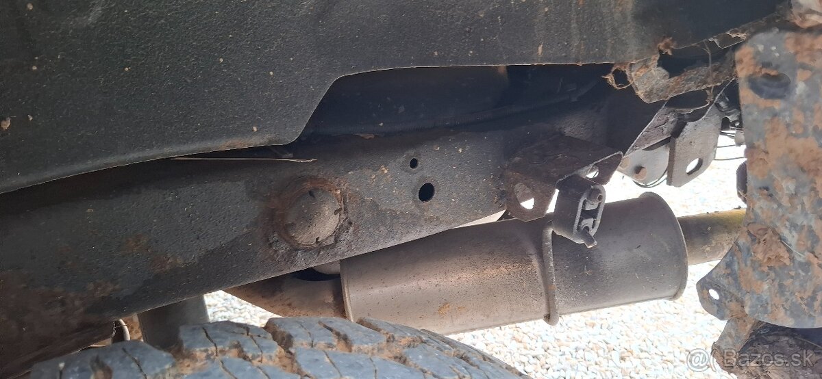 Nissan Patrol Y61 2.8td - 13