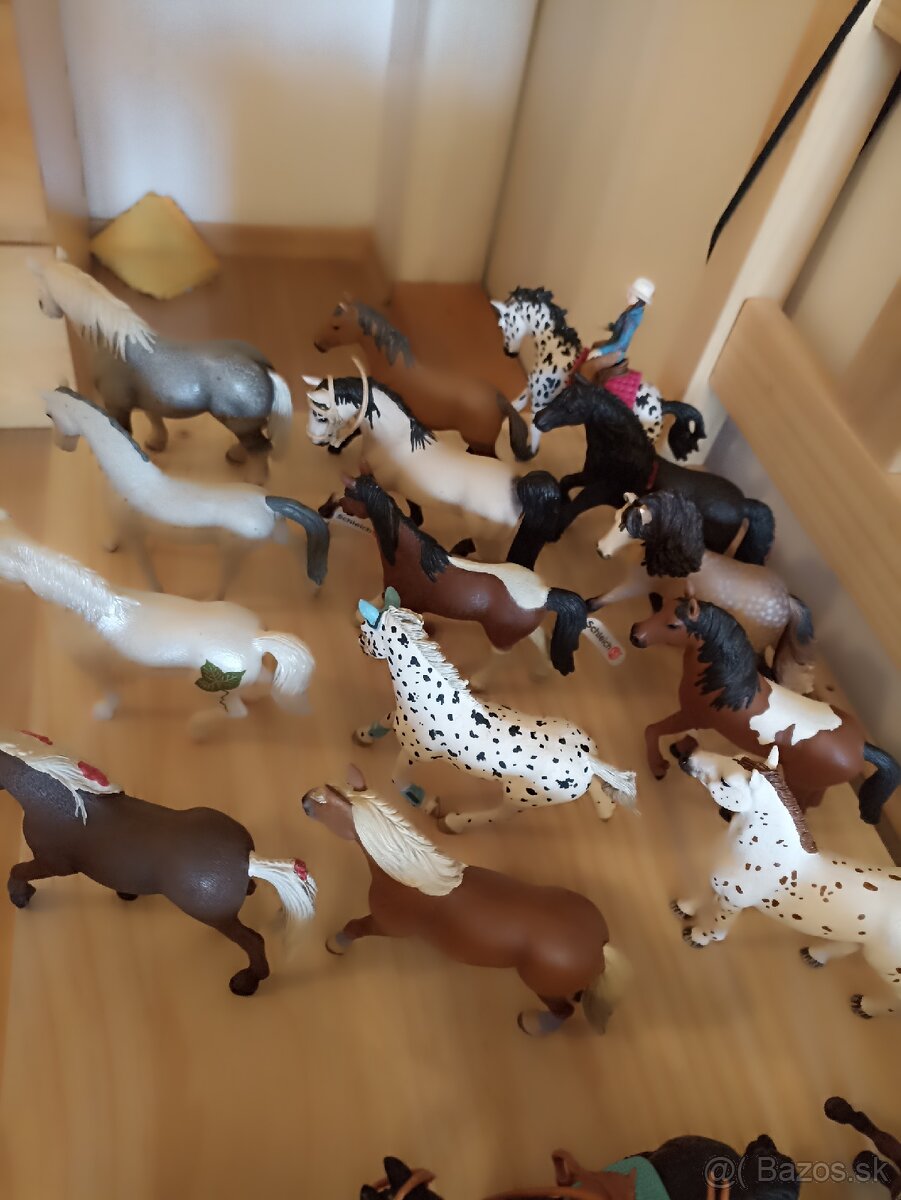 SCHLEICH - 13