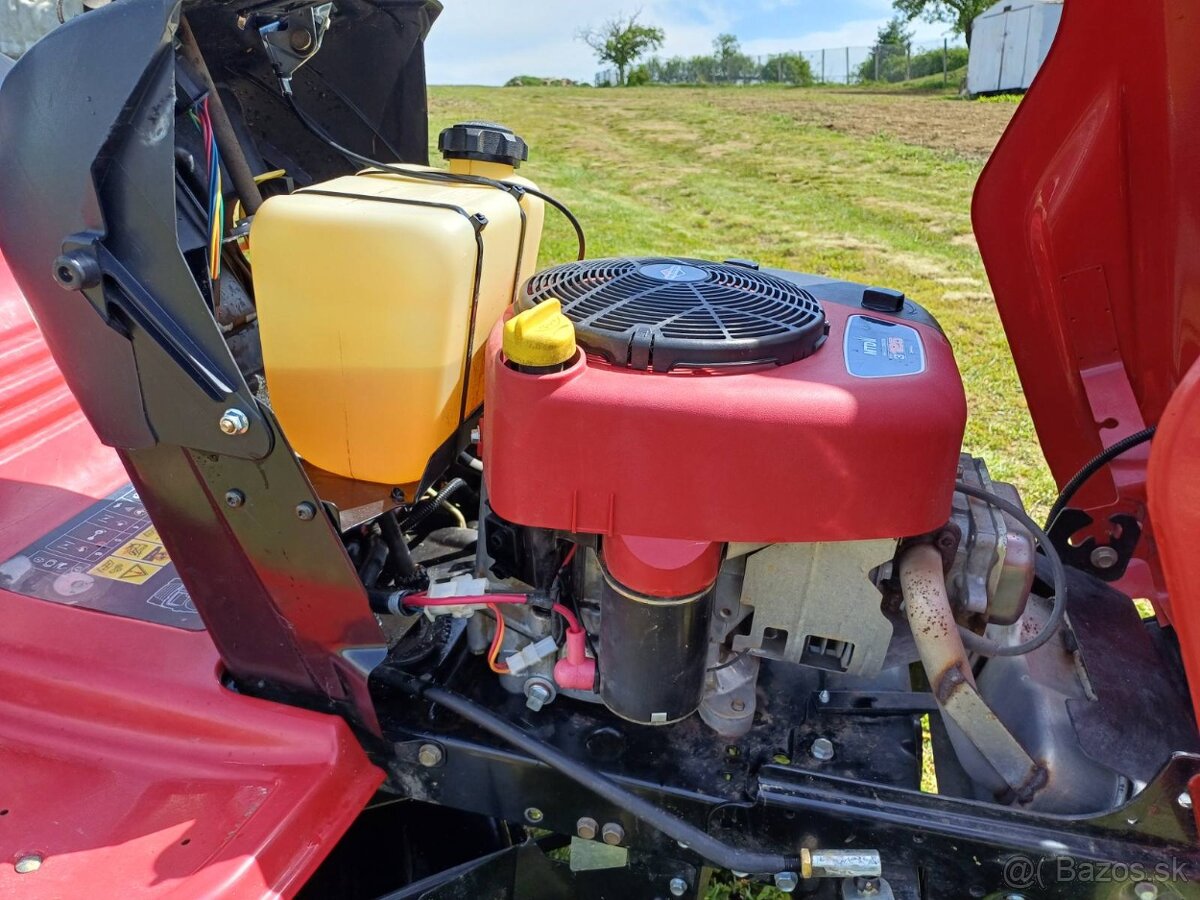 Predám traktorovú kosačku MTD - 13