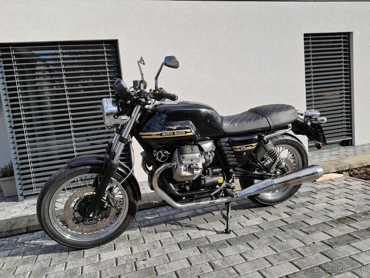 Moto Guzzi V7 - 13