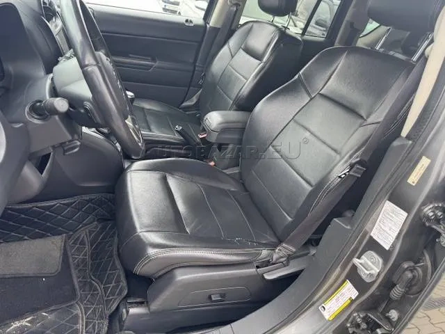 Jeep Compass 2.2L I4 CRD Limited 4x4 - 13