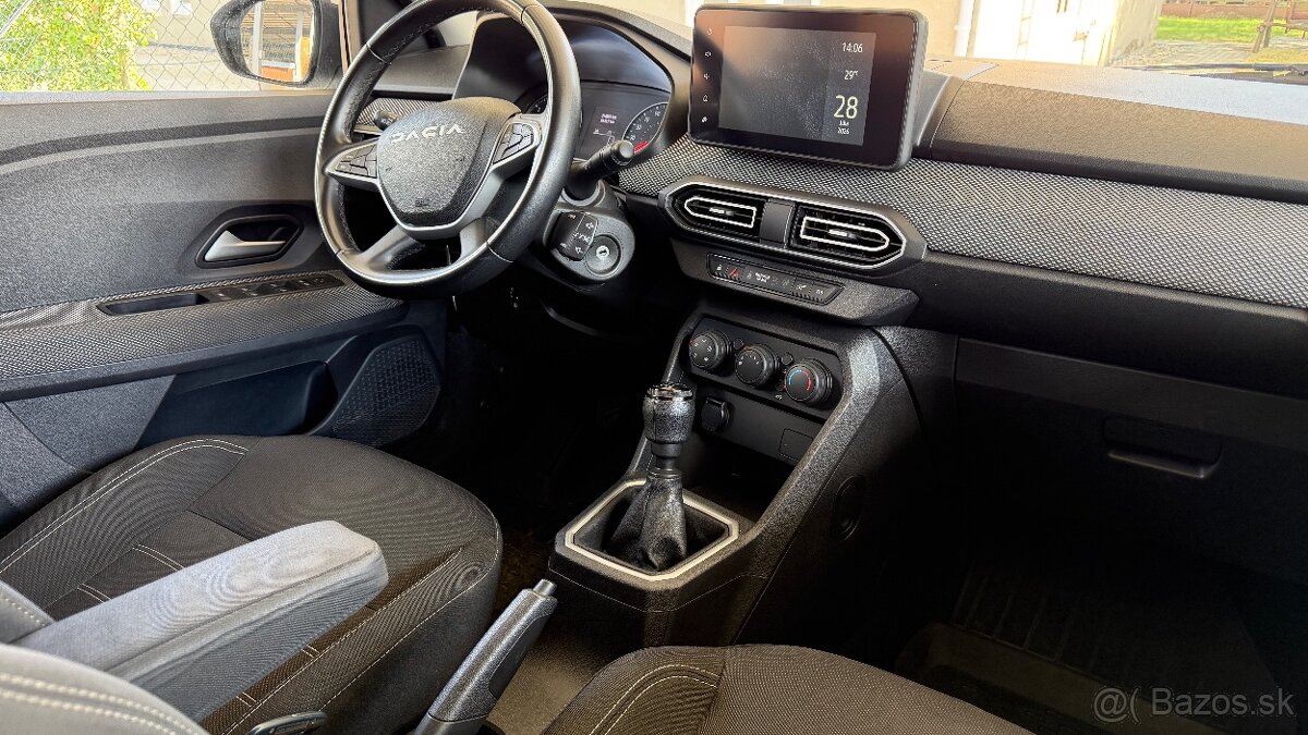 Dacia Jogger 1.0 benzin 81kW - 13