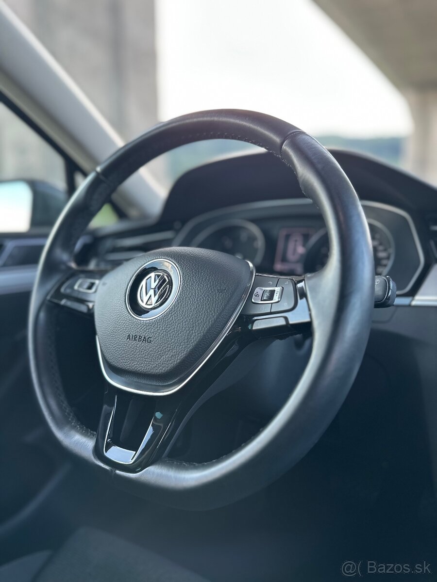 Volkswagen Passat 2.0TDi B8 DSG - 13