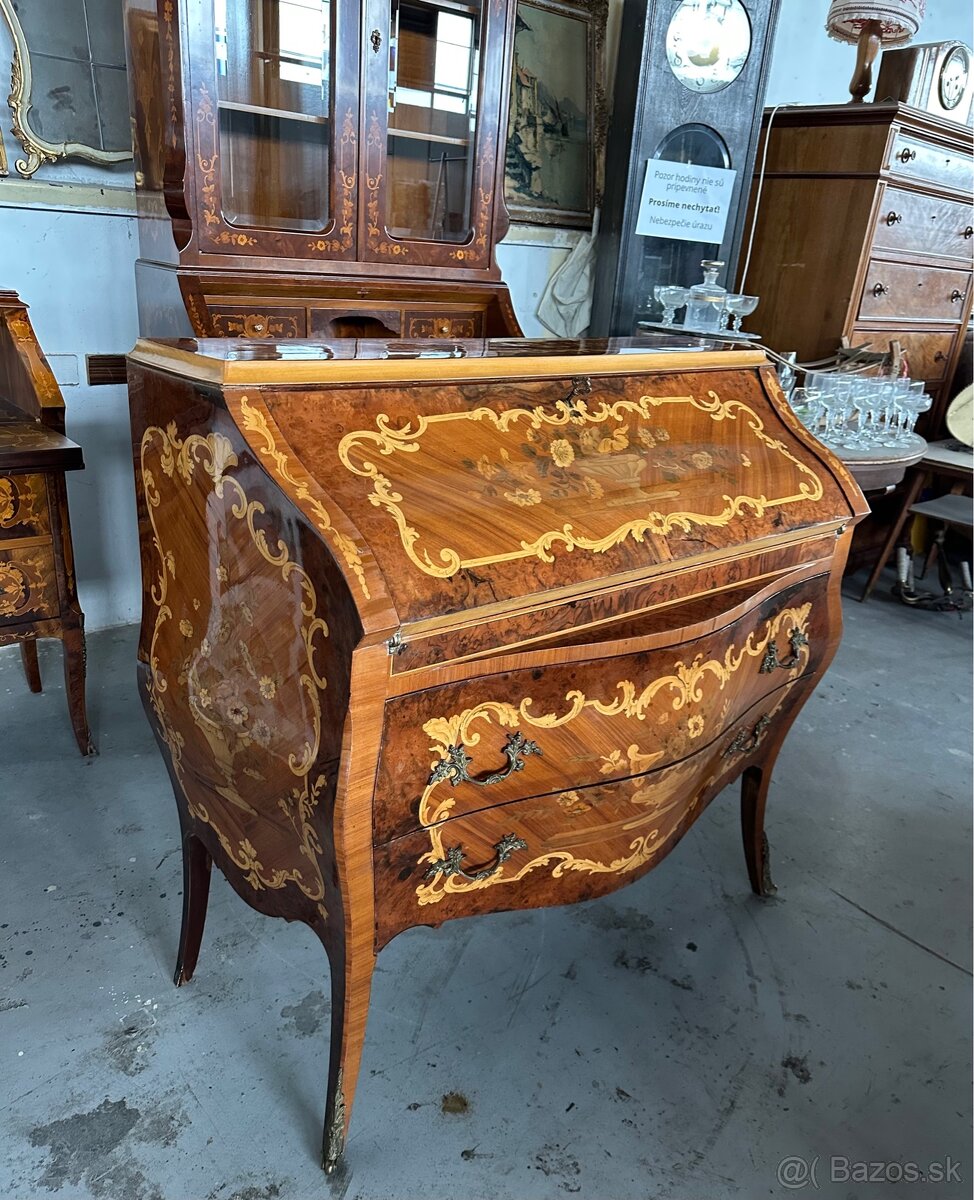 Intarzovaná písacia komoda v barokových tvaroch - 13