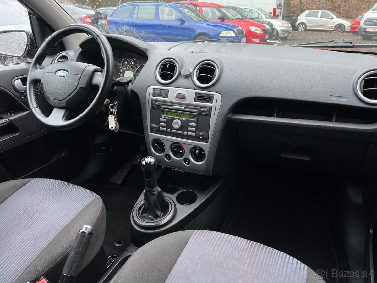 Ford Fusion 1.4 TDCI 50 kW 2006 klimatizace serviska - 13