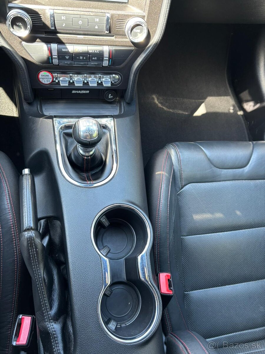 Ford Mustang 2.3 EcoBoost - 13