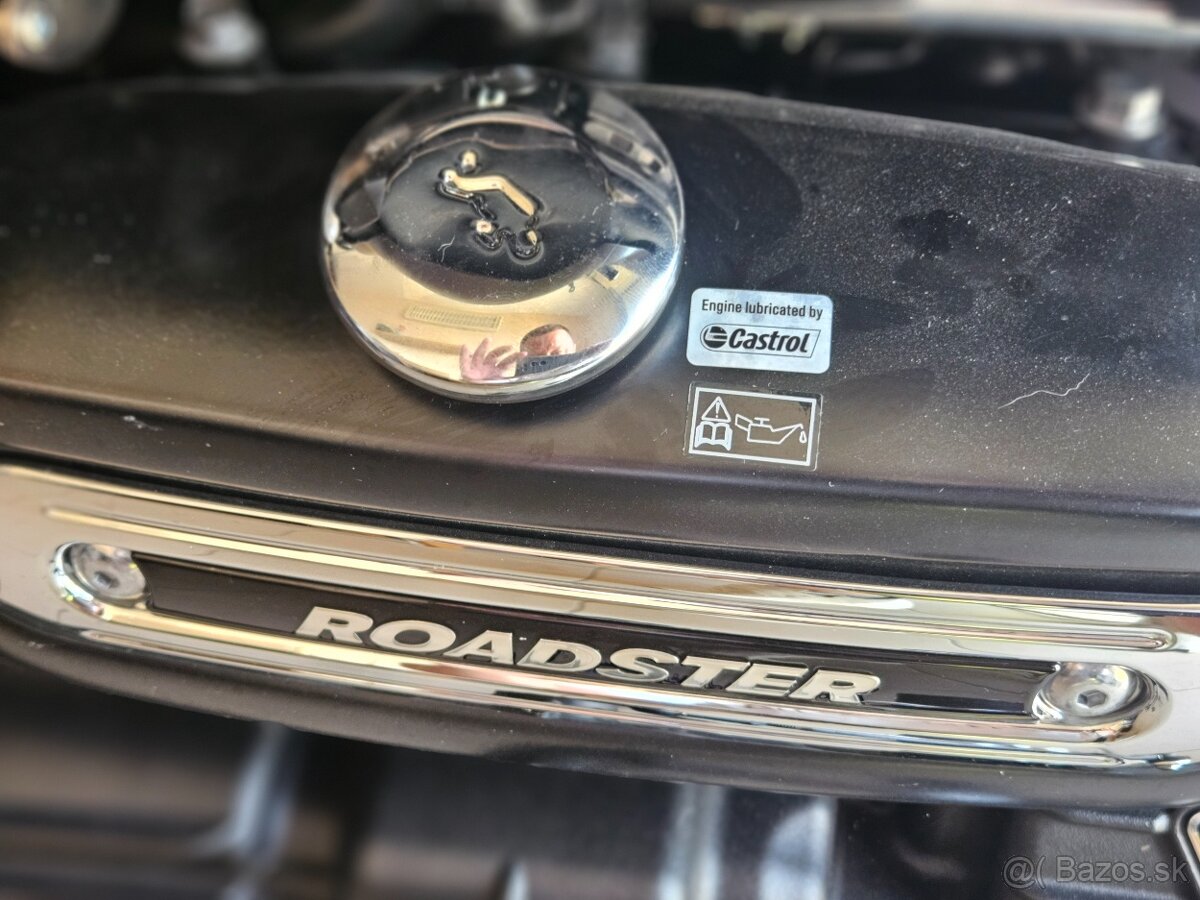 Triumph Rocket III Roadster - 13