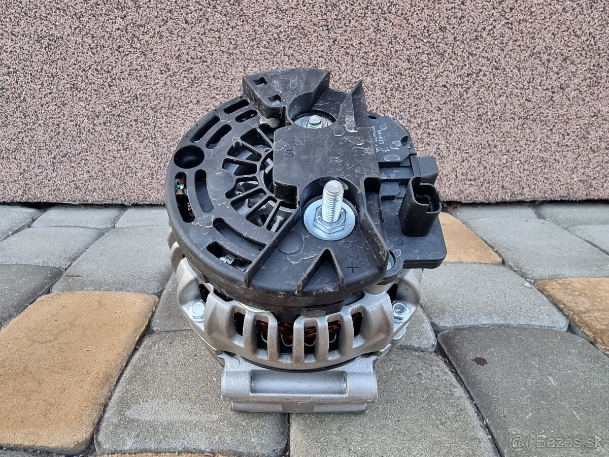 Dacia Logan MCV predná kapota+alternátor - 13