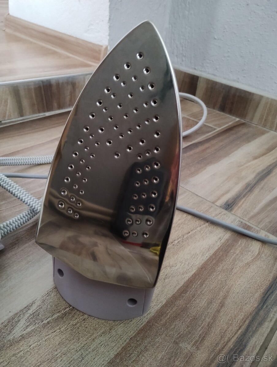 Predám naparovacia žehličky - 13