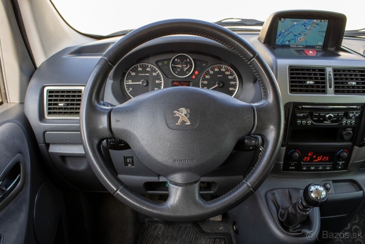 Peugeot Expert Teepee - 13