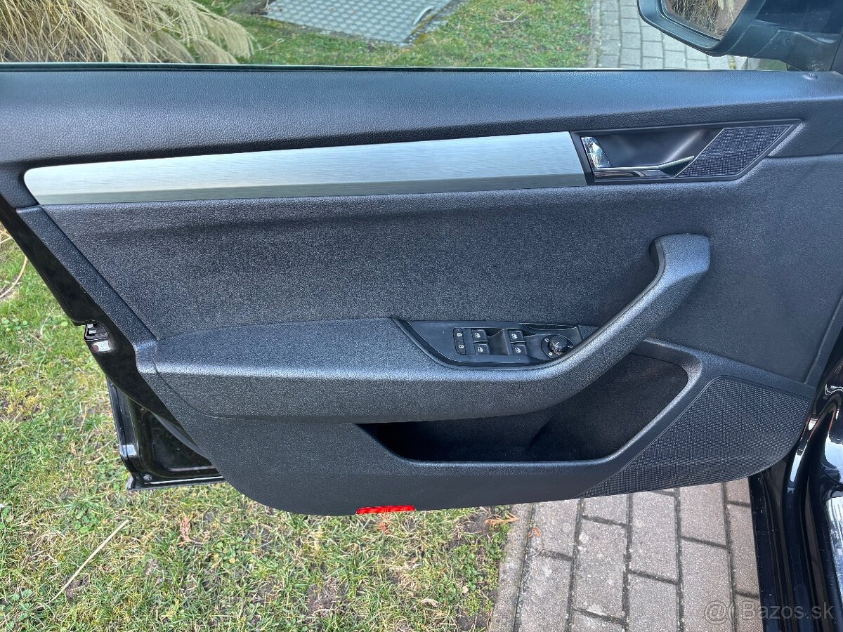 PREDÁM ŠKODA SUPERB 2,0tdi - 13