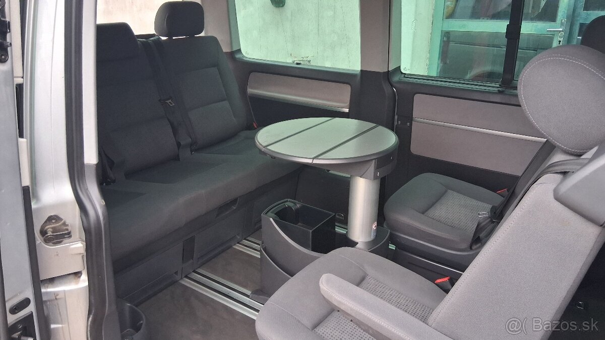 VW Multivan - 13