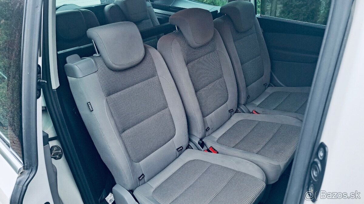 Volkswagen Sharan 2.0 TDI CR 2011 7-miestny - 13