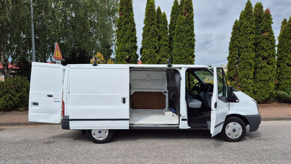 Ford Transit - 13