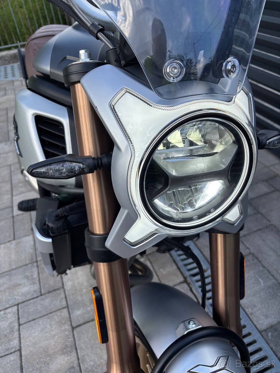 CF clx 700 heritage cf moto - 13