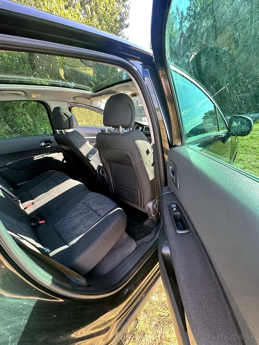 KIA CEE’D SW 1.6 CRDi 85kW AUTOMAT 2010 - 13
