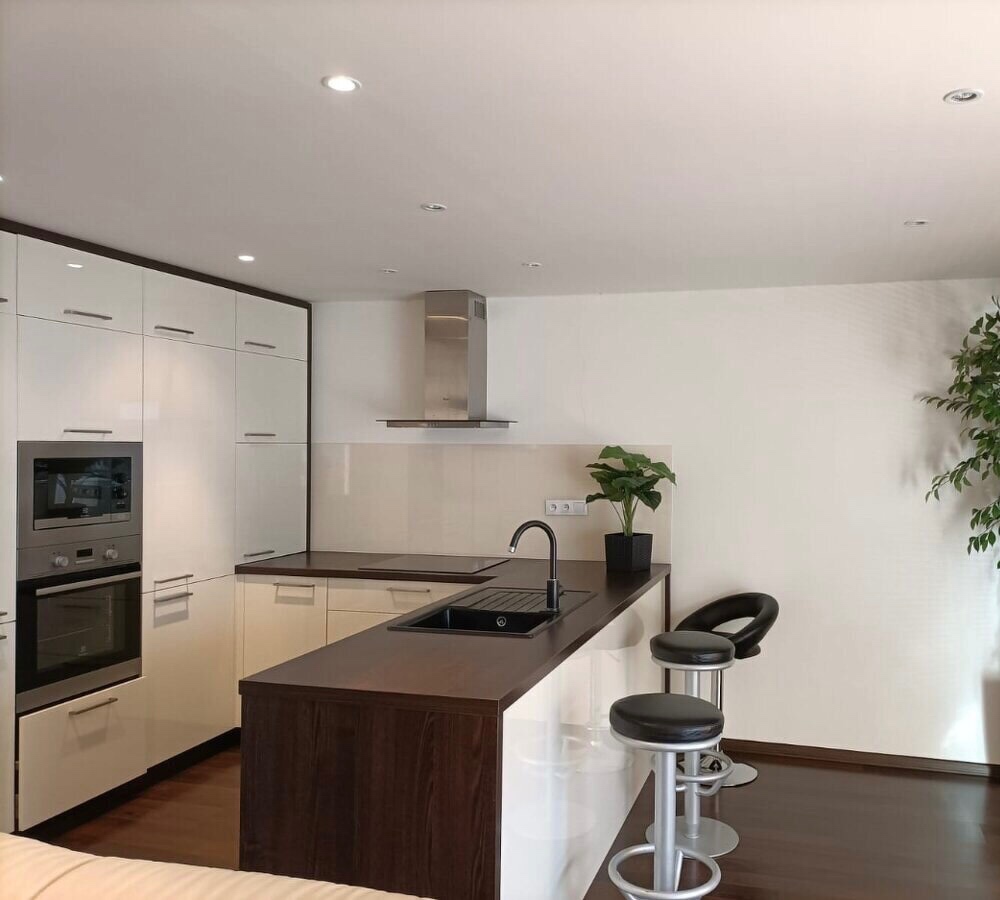 Samostatná izba v novostavbe pre ženu - Uhlisko - 13