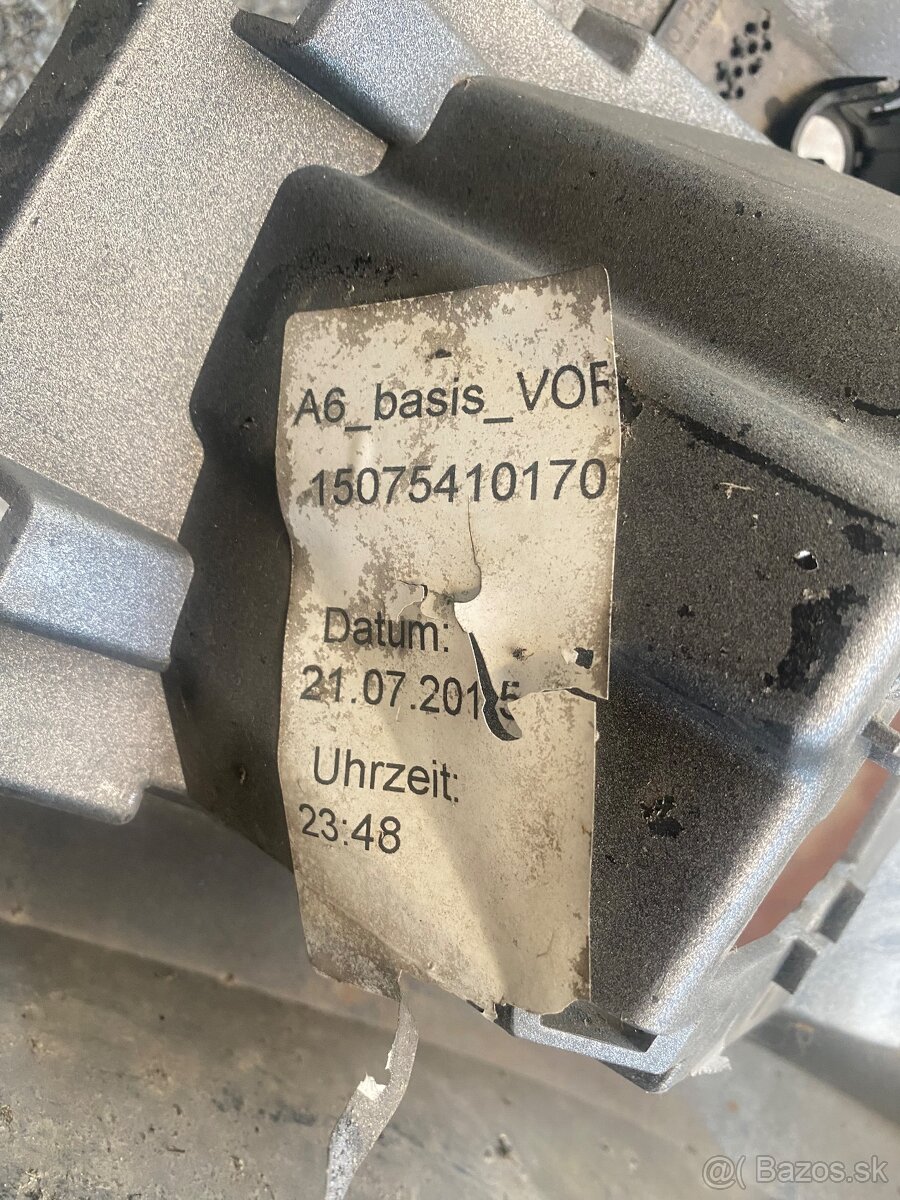 Audi A6 C7 4G predny naraznik - 13