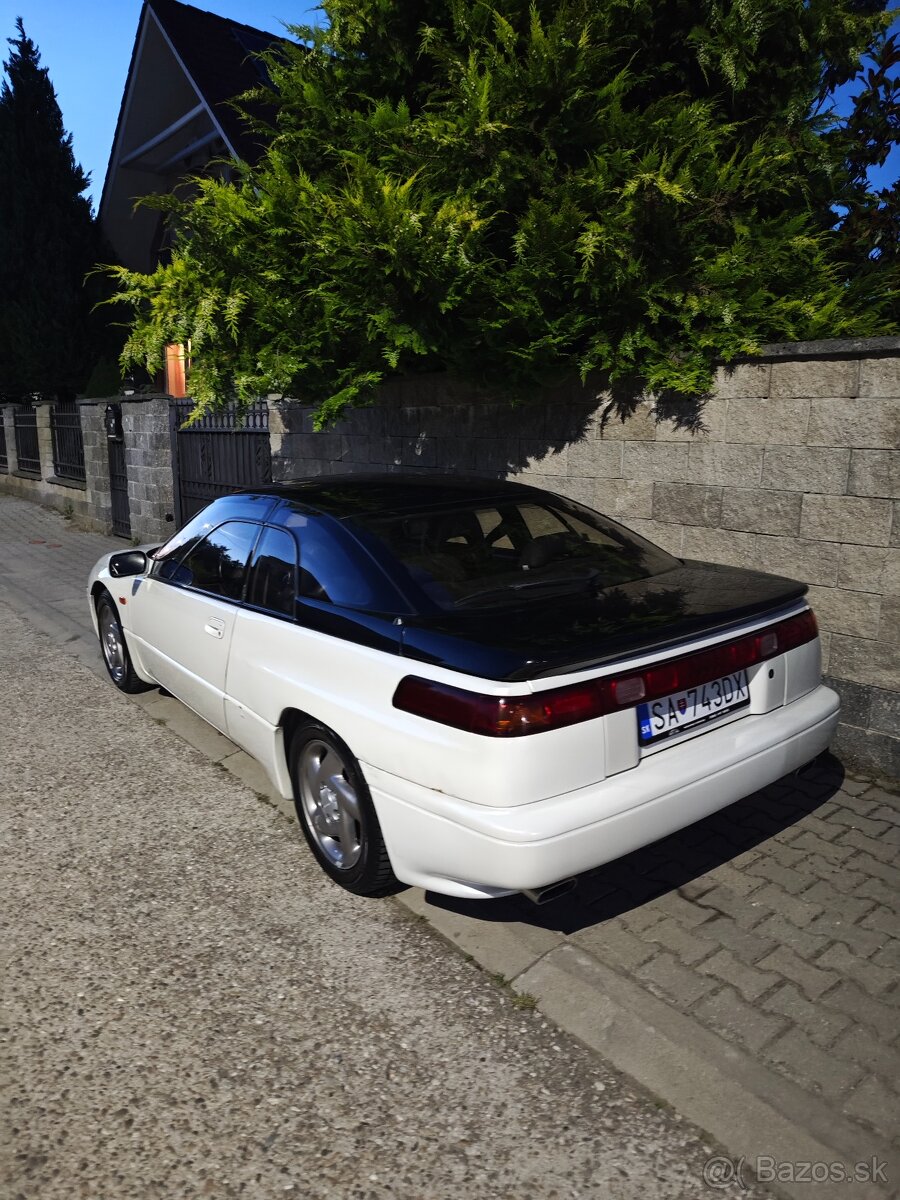 Subaru SVX 3.3 H6 24V - 13
