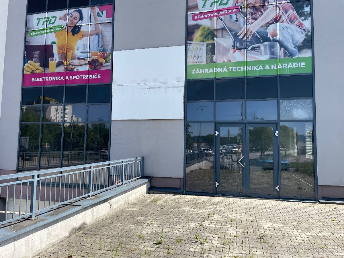 Obchodný priestor 156 m2 prízemie, LIVING CENTRUM, Žilina - 13