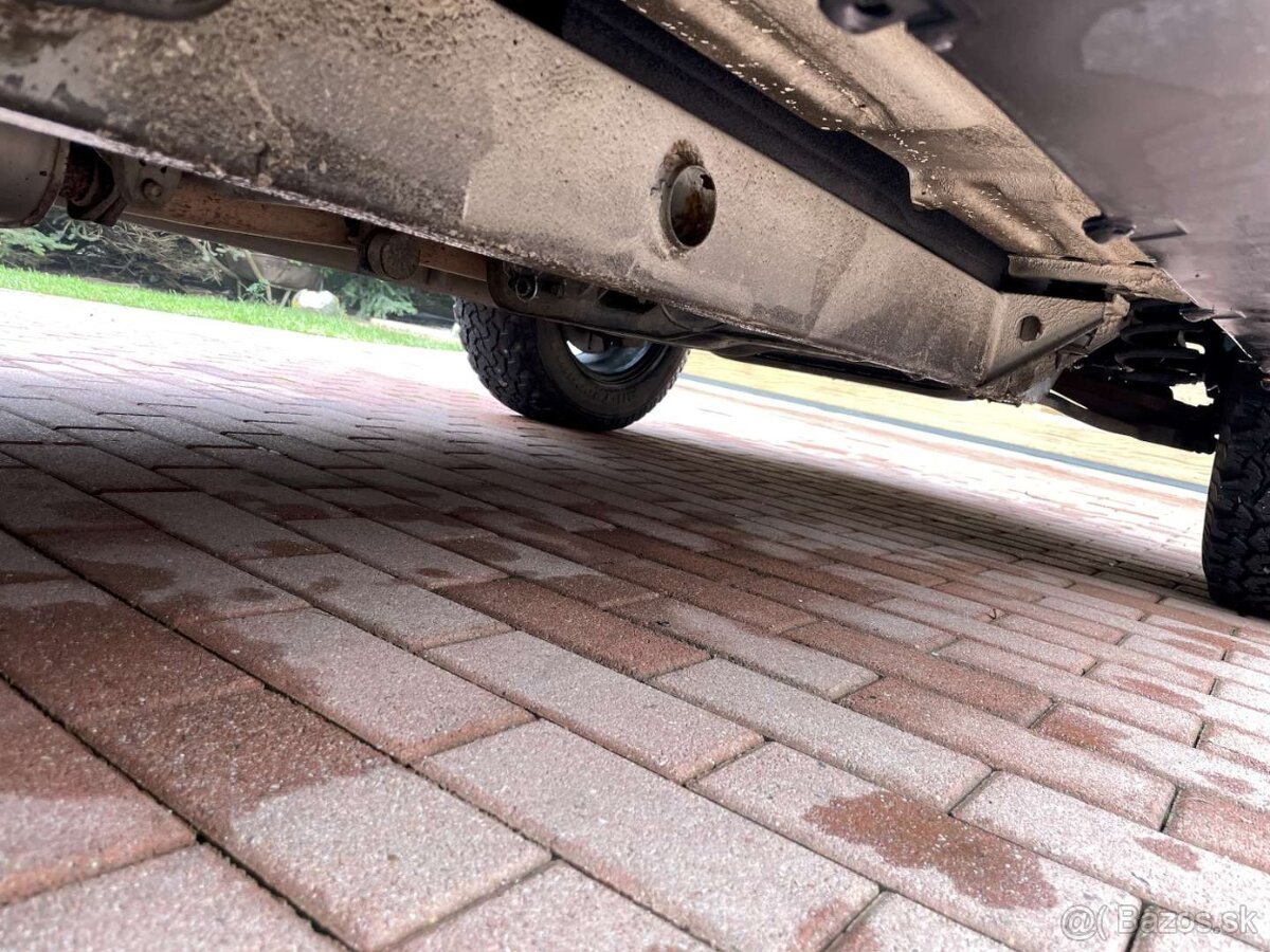 SUZUKI GRAND VITARA 1,6i - 13