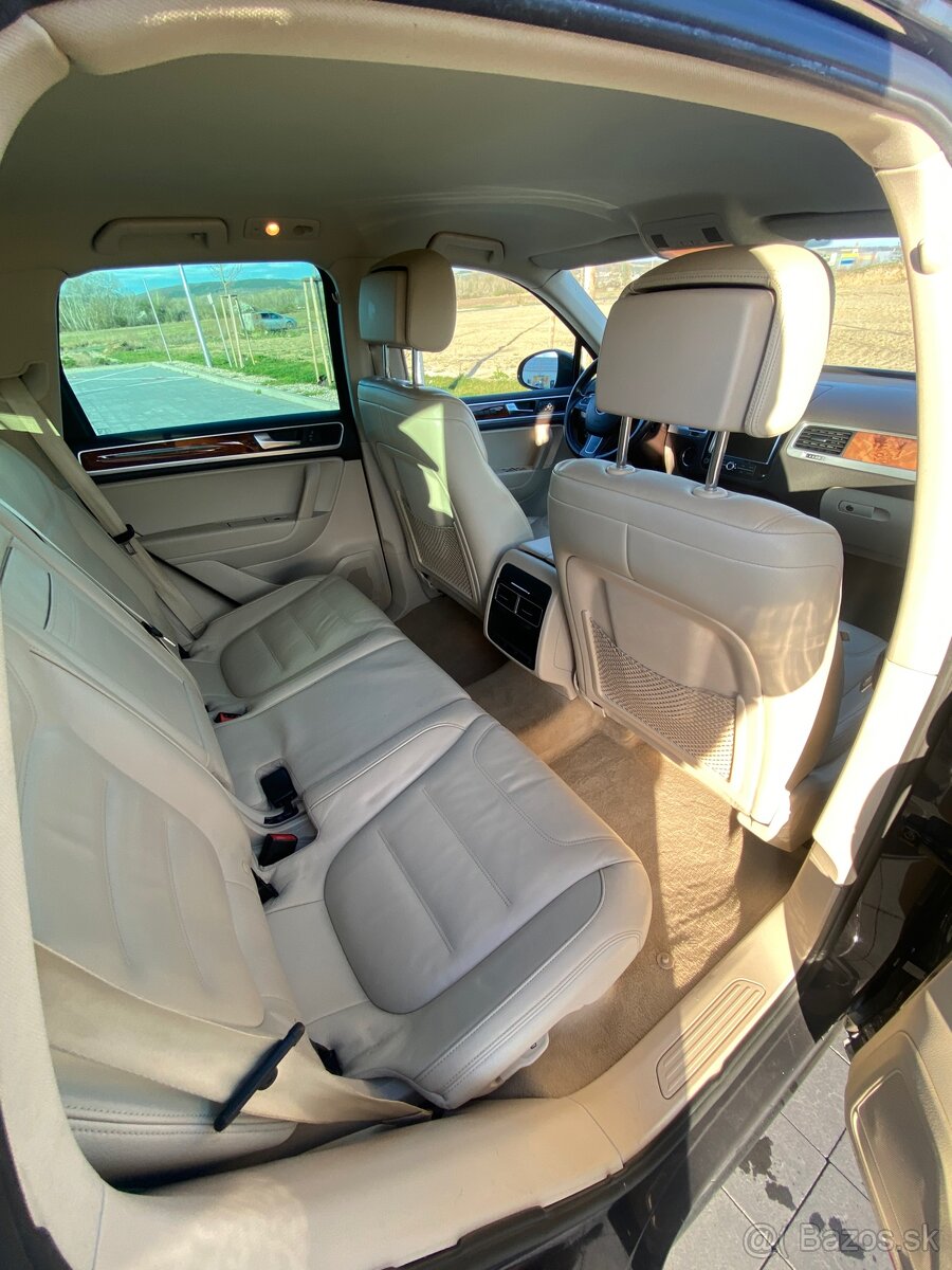 Volkswagen Touareg V6 3.0 TDi - 13