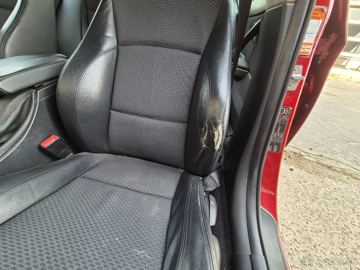 Rozpredam BMW E90 LCI 320 XD - 13